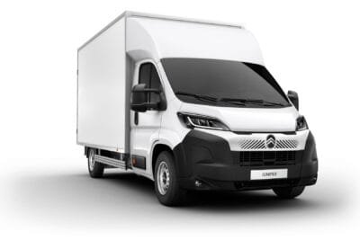 Citroën offers the ë-Jumper as a lightweight box body van